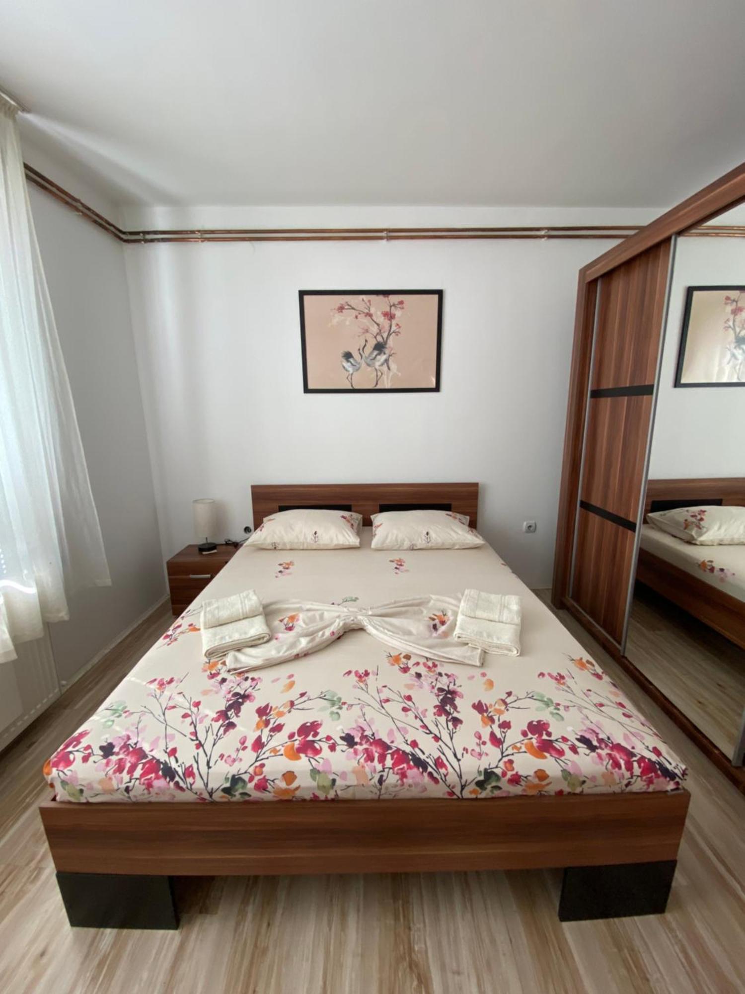 Apartmani Dora Leskovac Leskovac  Dış mekan fotoğraf