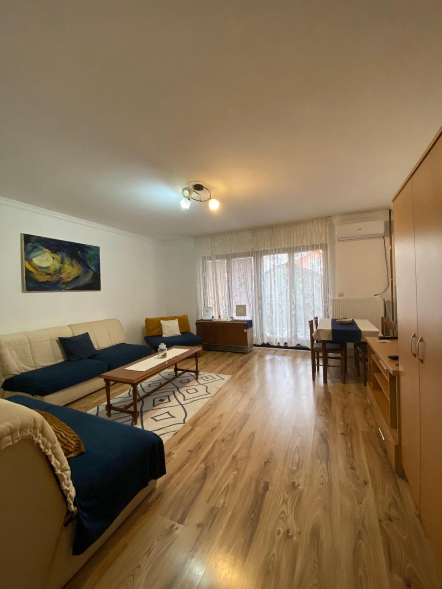 Apartmani Dora Leskovac Leskovac  Dış mekan fotoğraf