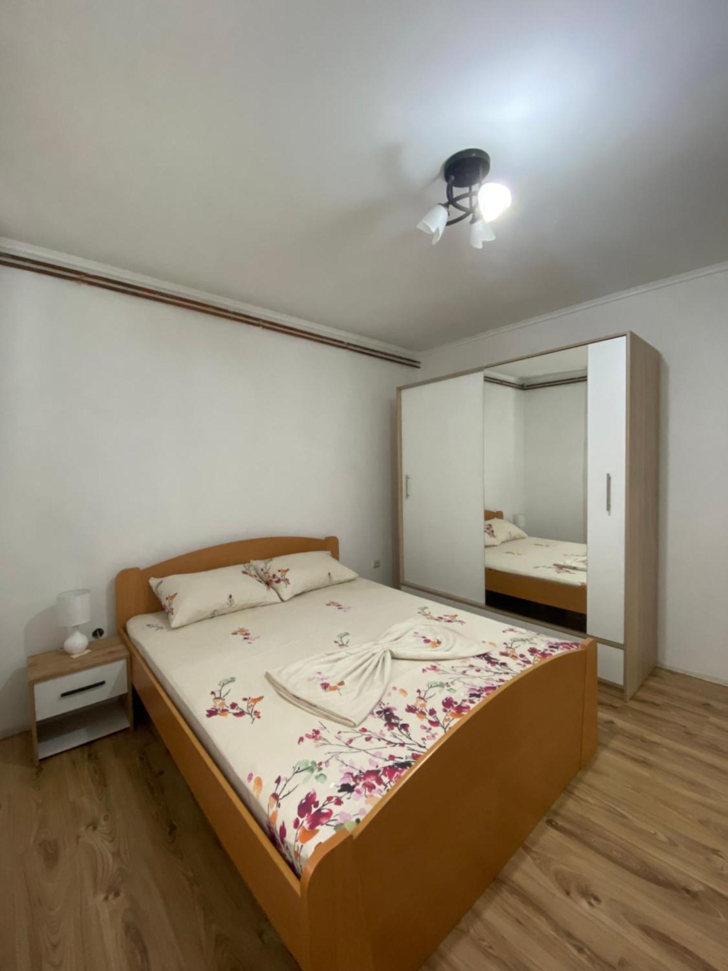 Apartmani Dora Leskovac Leskovac  Dış mekan fotoğraf